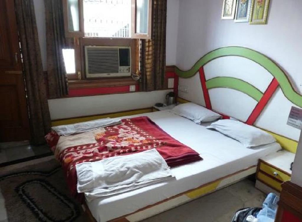 Ajay Guest House New Delhi Ngoại thất bức ảnh